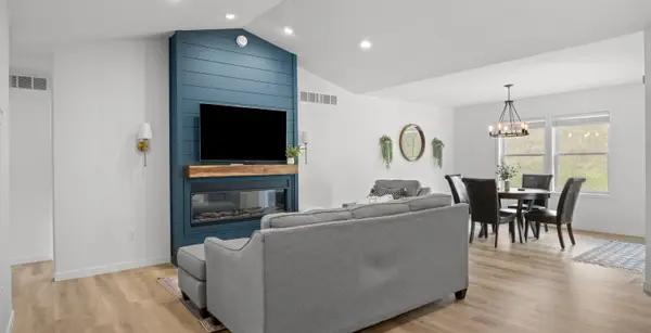 5905 Bunker Hill, Williamsburg, MI 49690