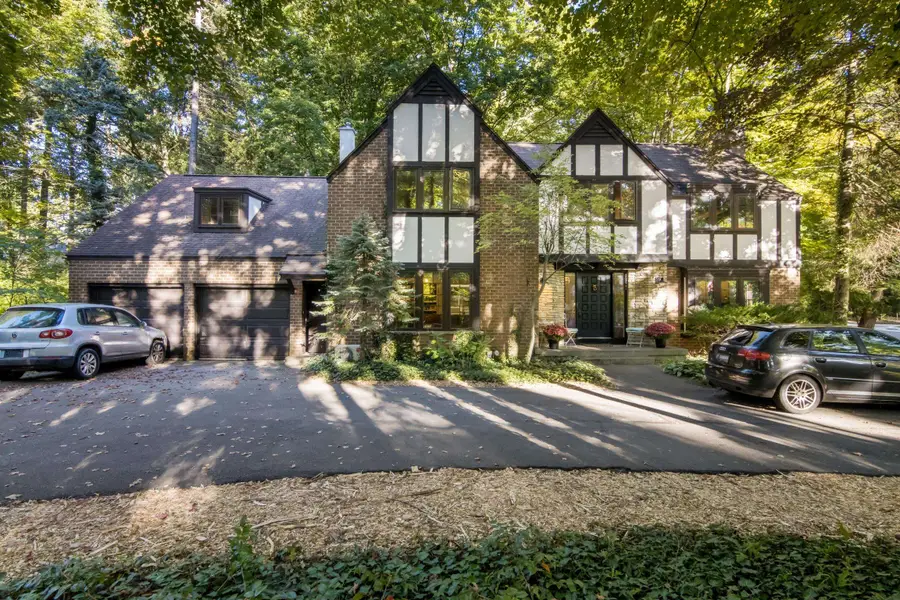 1302 Peninsula, Traverse City, MI 49686 - #2