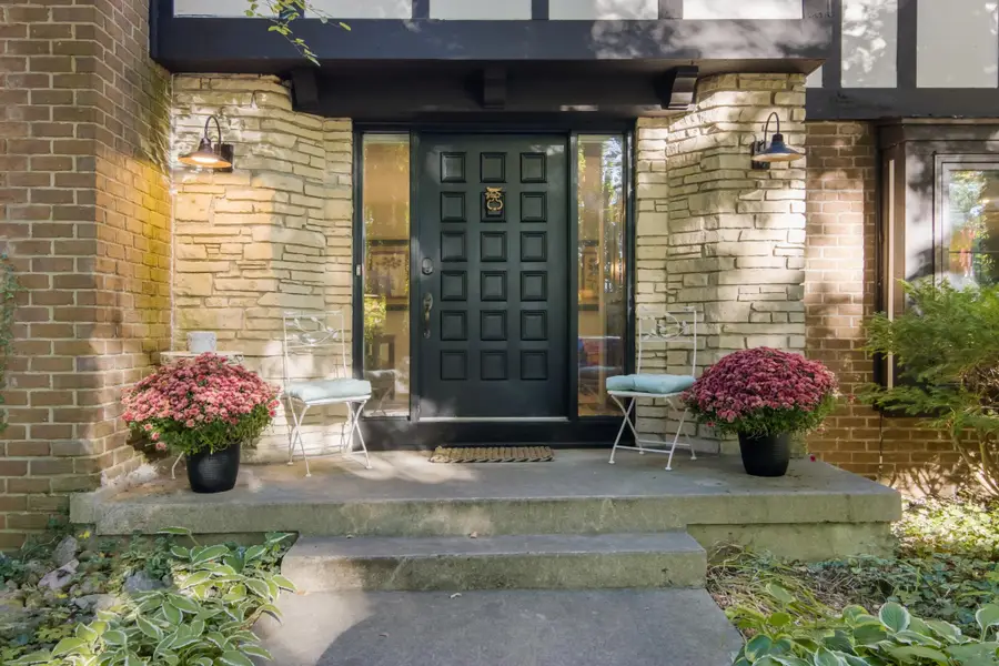 1302 Peninsula, Traverse City, MI 49686 - #3