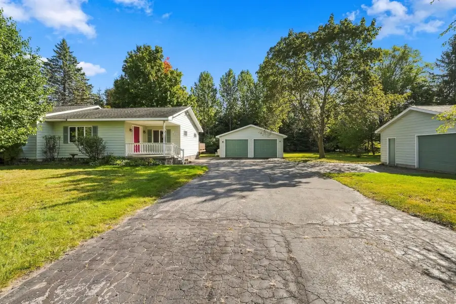 406 E Third, Elk Rapids, MI 49629 - #3