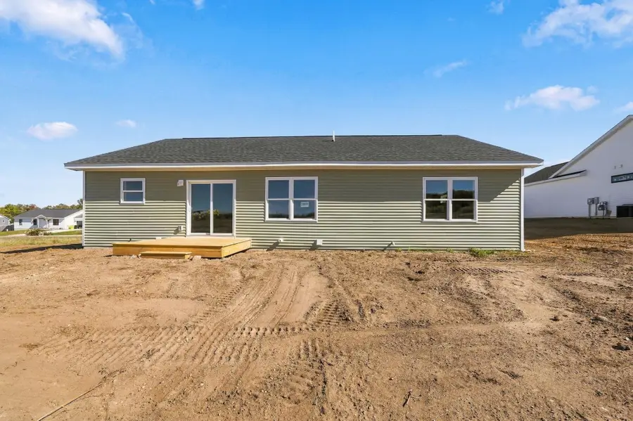 4415 Edwin BLVD, Grawn, MI 49637 - #2