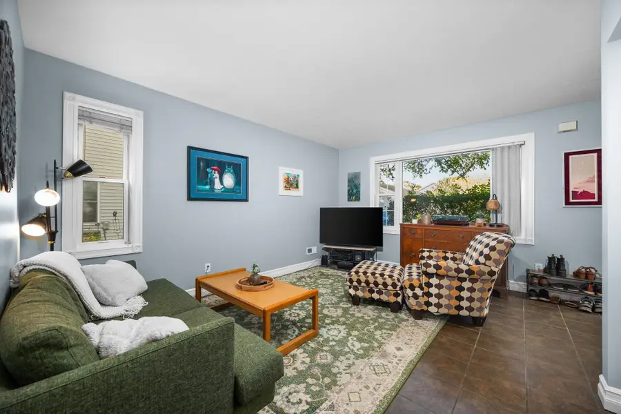 711 Lake AVE, Traverse City, MI 49684 - #2