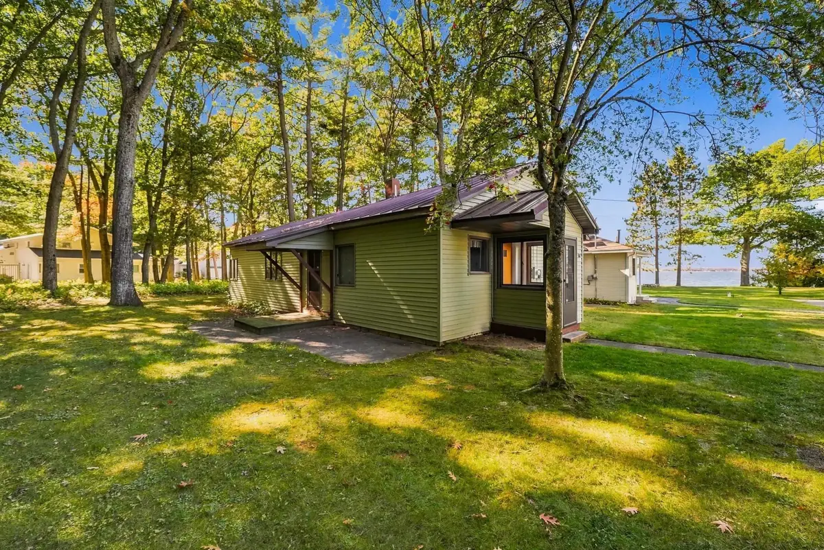 107 Sunset, Cadillac, MI 49601 - #1