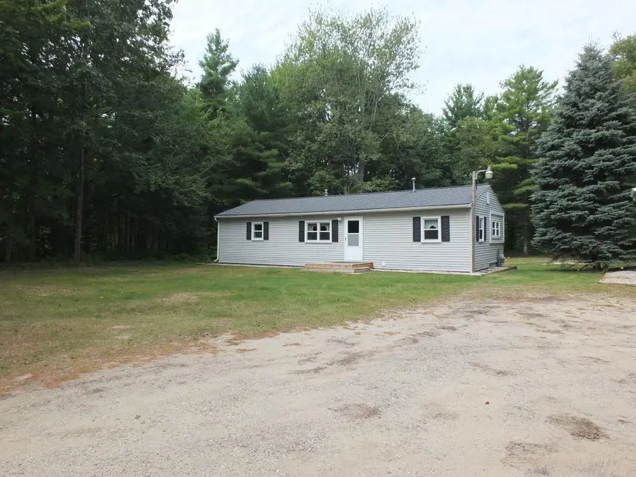 8786 US-31 S, Grawn, MI 49637 - #3