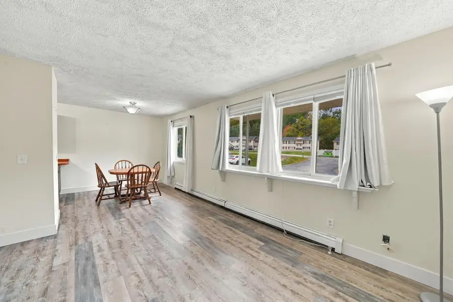 3798 Vale DR, East Bay, MI 49686 - #3