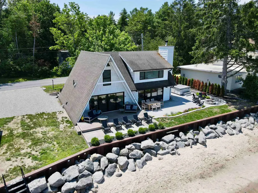 379 S Shore DR, Suttons Bay, MI 49682 - #3