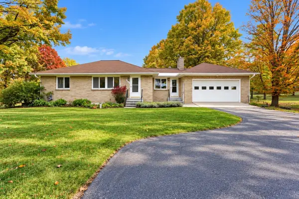8730 N Long Lake RD, TraverseCity, MI 49685