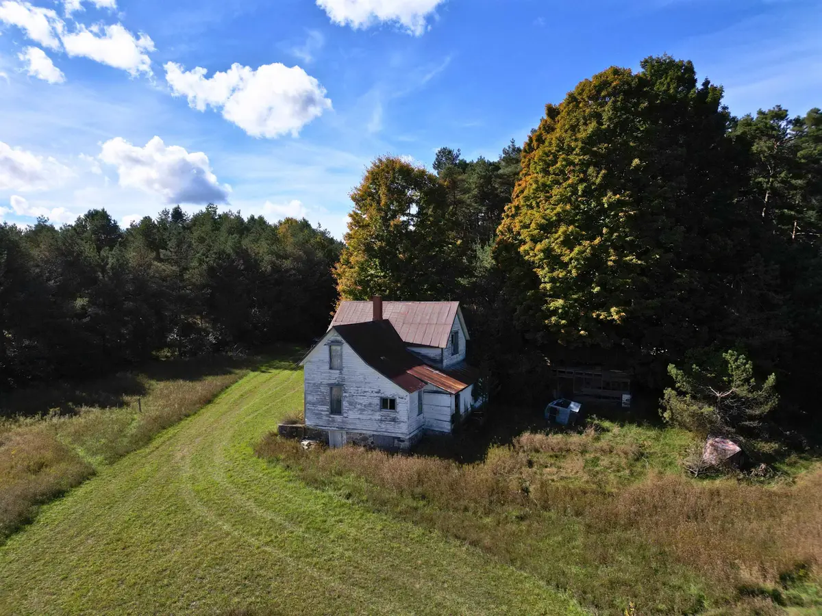 5407 S Good Harbor TRL, Cedar, MI 49621 - #1