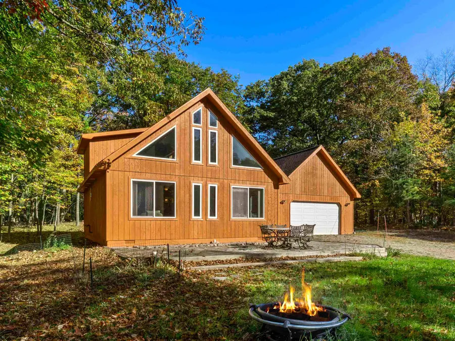 6570 Edgewater, Honor, MI 49640 - #3