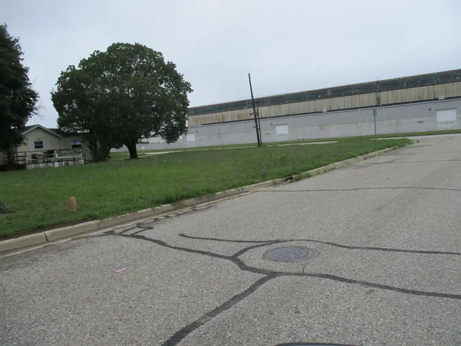 1532 E Superior, Alma, MI 48801 - #3