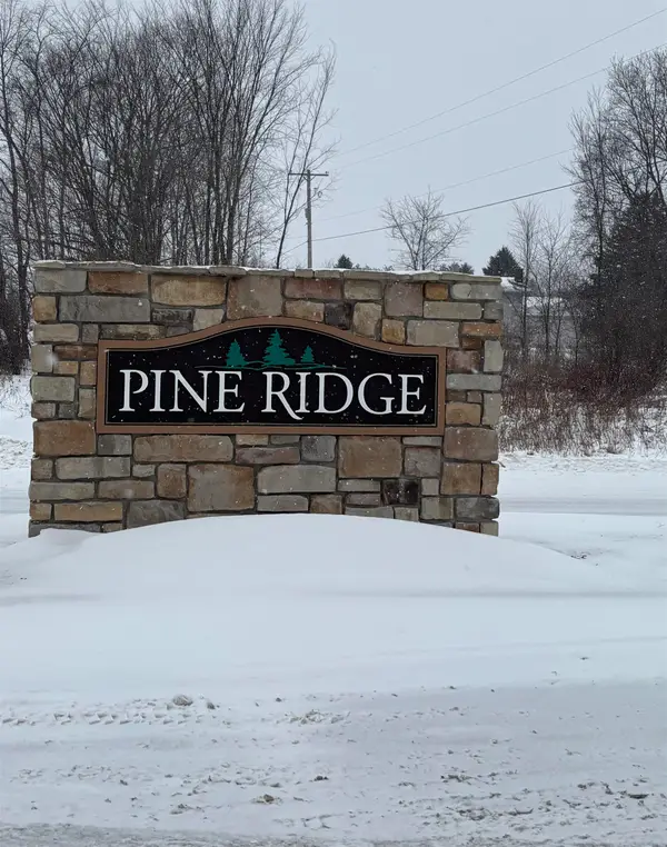 000 Pine Ridge, MtPleasant, MI 48858