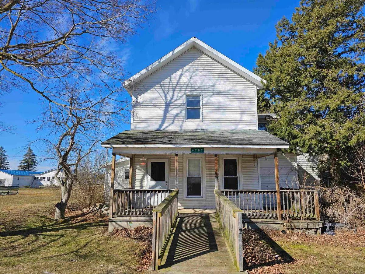 6707 N Lumberjack, Riverdale, MI 48877 - #1