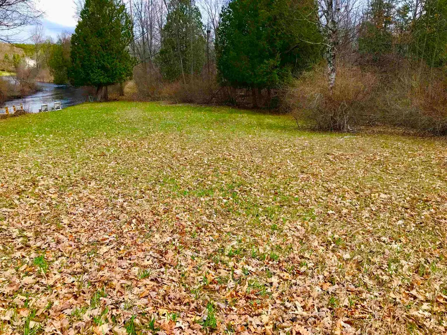 1041 & 1043 Bonanza, Lake Isabella, MI 48893 - #3