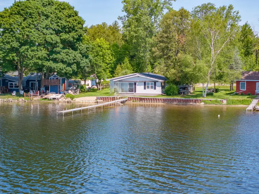 5445 W Beal City, Weidman, MI 48893 - #2