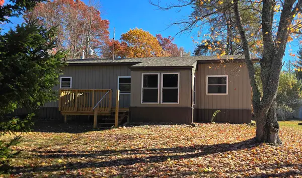 2894 White Pine, Grayling, MI 49738