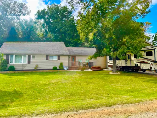 6510 S Begole RD, Perrinton, MI 48871