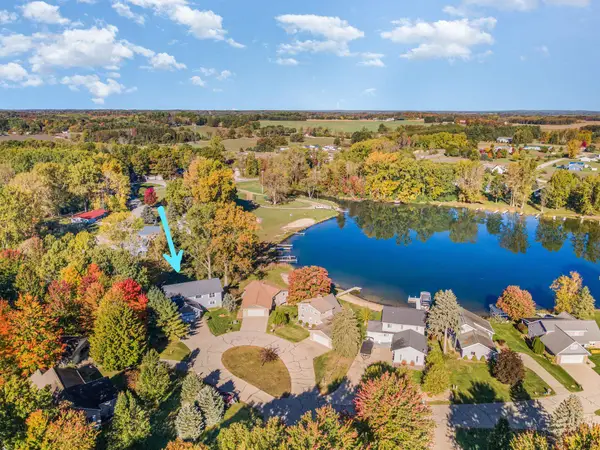 1057 Crown Point, LakeIsabella, MI 48893
