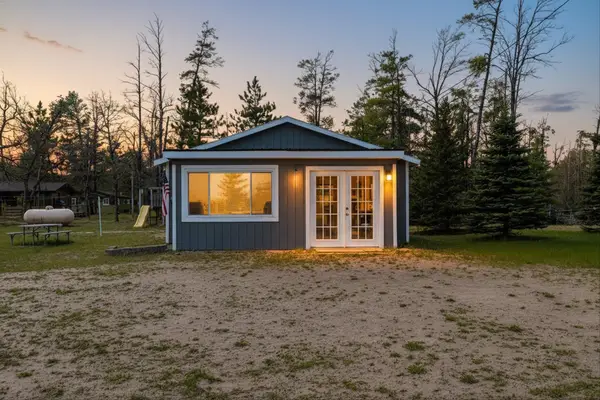 3144 S Wakeley Bridge, Grayling, MI 49738