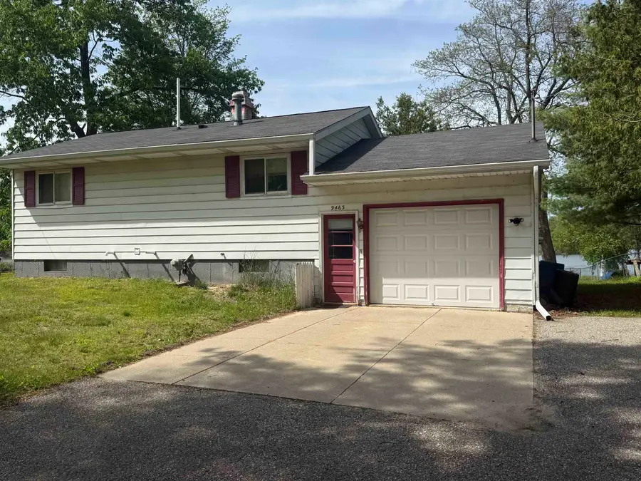 9463 E Colby, Crystal, MI 48818 - #3