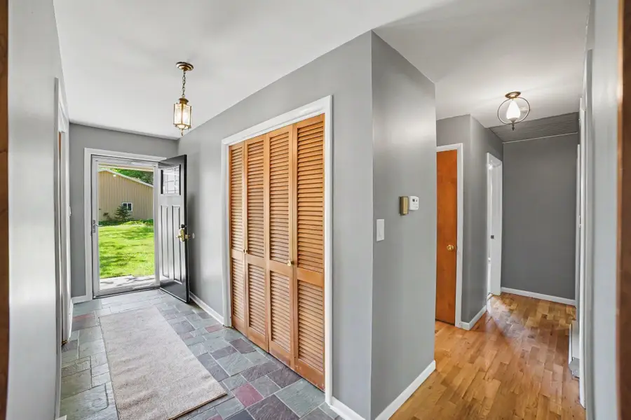 2071 E Ludington AVE, Clare, MI 48617 - #3