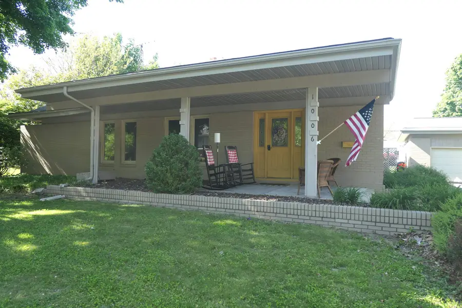 1006 Falkirk RD, Alma, MI 48801 - #2