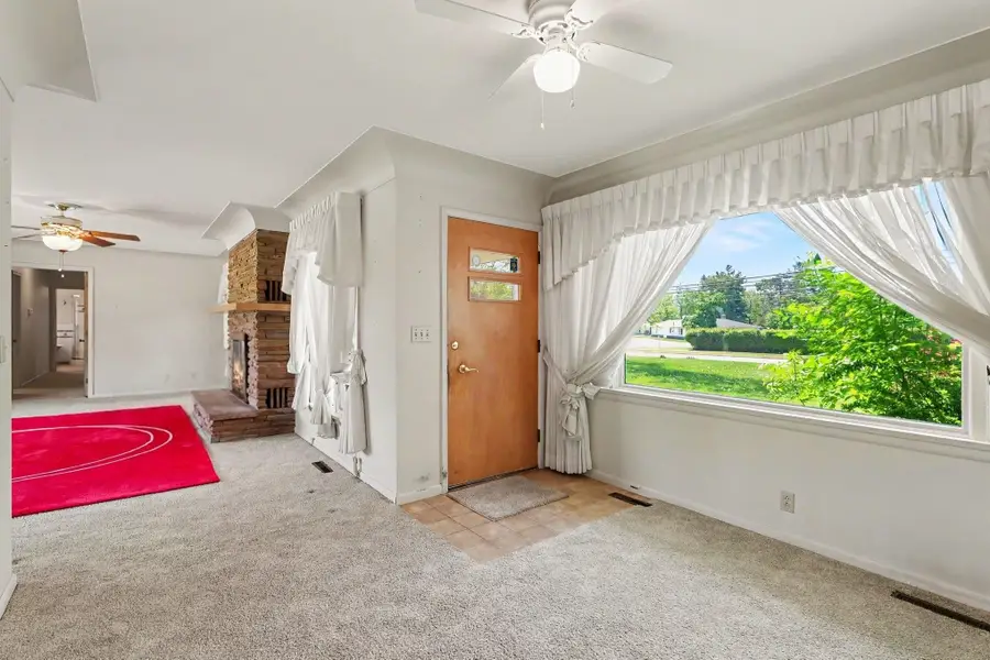 1249 W Washington AVE, Alpena, MI 49707 - #3
