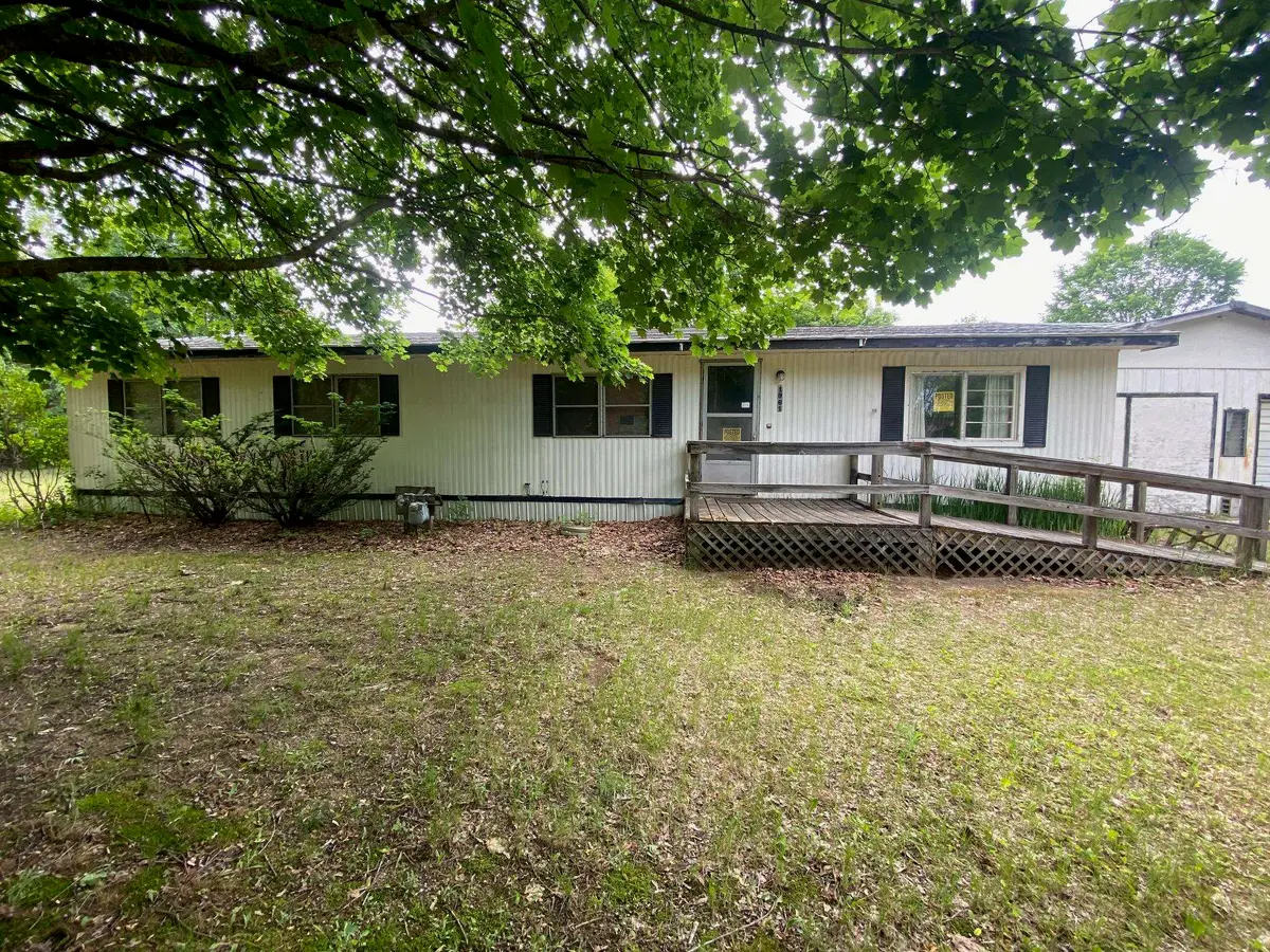 1961 Country, Weidman, MI 48893 - #1