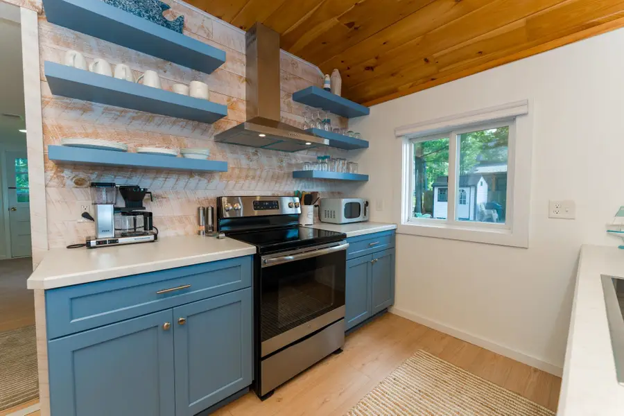 10921 N Shore, Lake, MI 48632 - #2