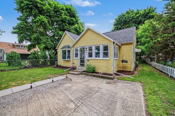 406 E May, MtPleasant, MI 48858
