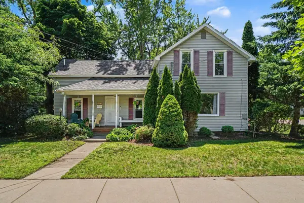 722 N University AVE, MtPleasant, MI 48858