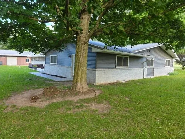 1417 E Weidman, Rosebush, MI 48878 - #3