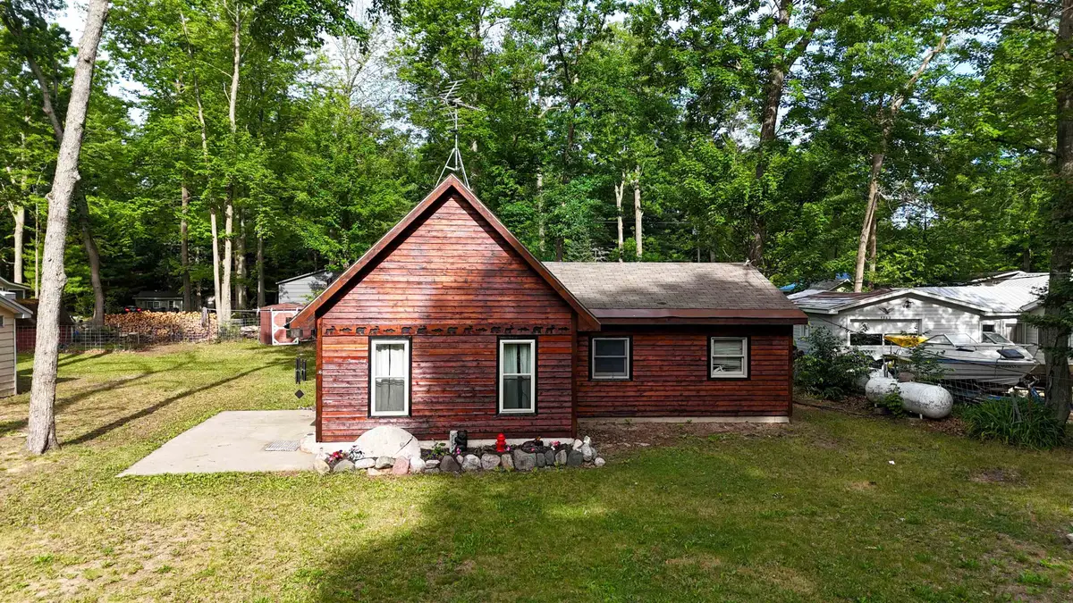 5341/5353 Glendale, Harrison, MI 48625 - #1