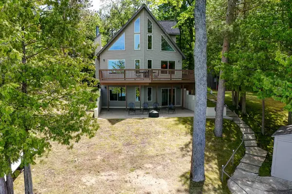 6777 Blue Lake Road, Kalkaska, MI 49646
