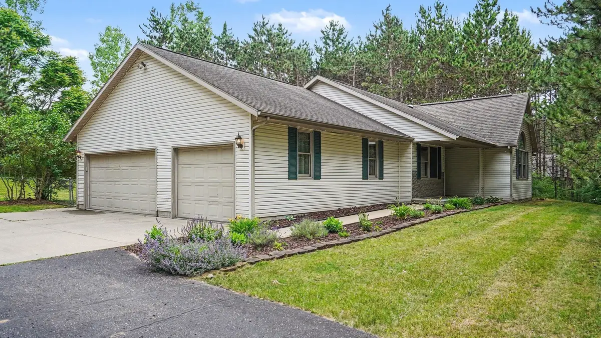 2107 W Kelly, Deerfield, MI 48858 - #1