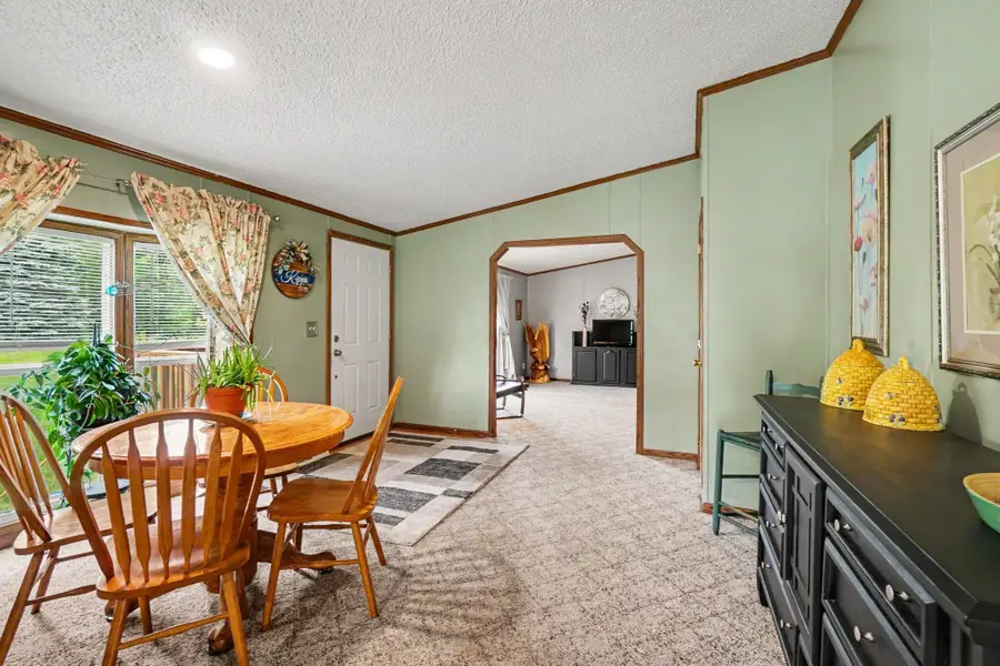 9145 Lydell RD, Farwell, MI 48622 - #3