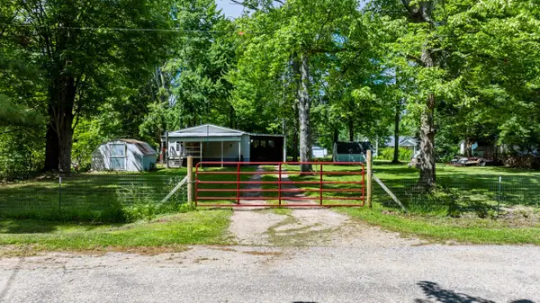 1632 Birch, Lake, MI 48632