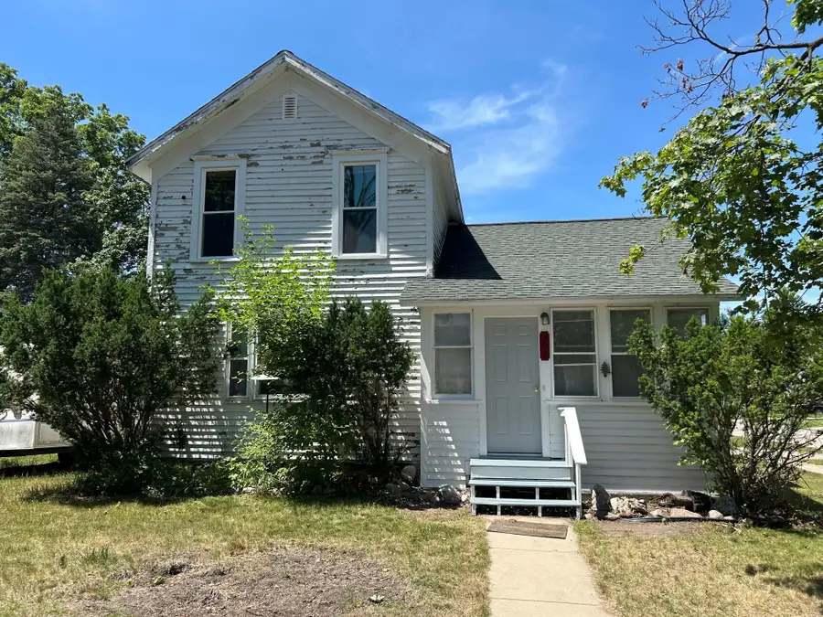 302 S Pine, Mount Pleasant, MI 48858 - #2