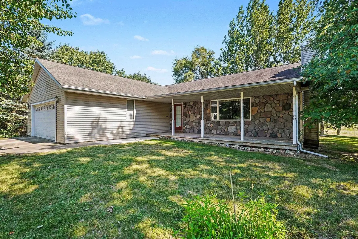 935 S Crawford, Union, MI 48858 - #1