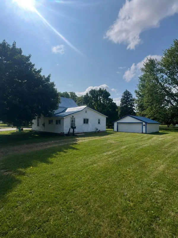 910 E Arcada, Ithaca, MI 48847