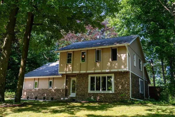 804 Ashland DR, MtPleasant, MI 48858