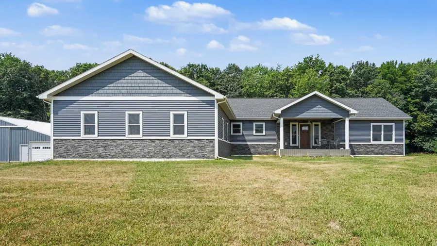 5819 Horse Creek, Bethany, MI 48880 - #2