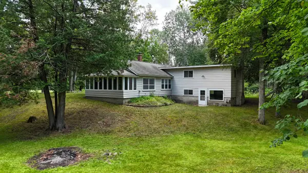 10996 S Grant, Clare, MI 48617