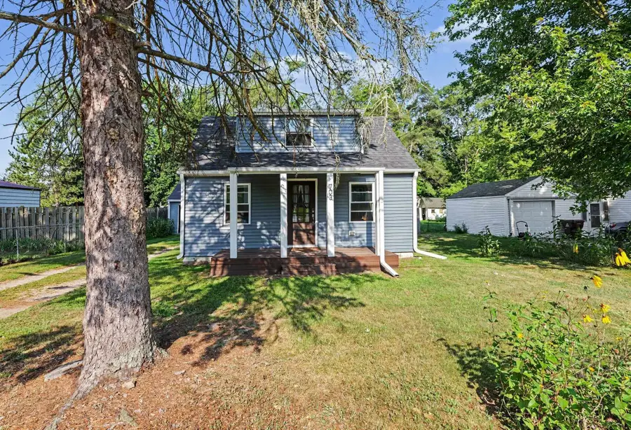 703 N Henry, Mount Pleasant, MI 48858 - #2