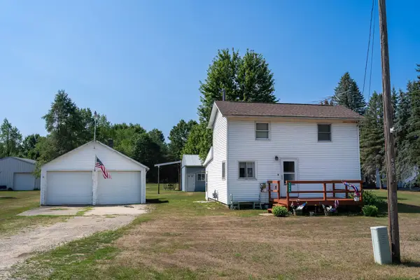 6285 Main, Weidman, MI 48893