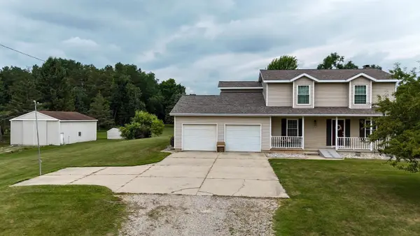 798 S Whiteville, MtPleasant, MI 48858