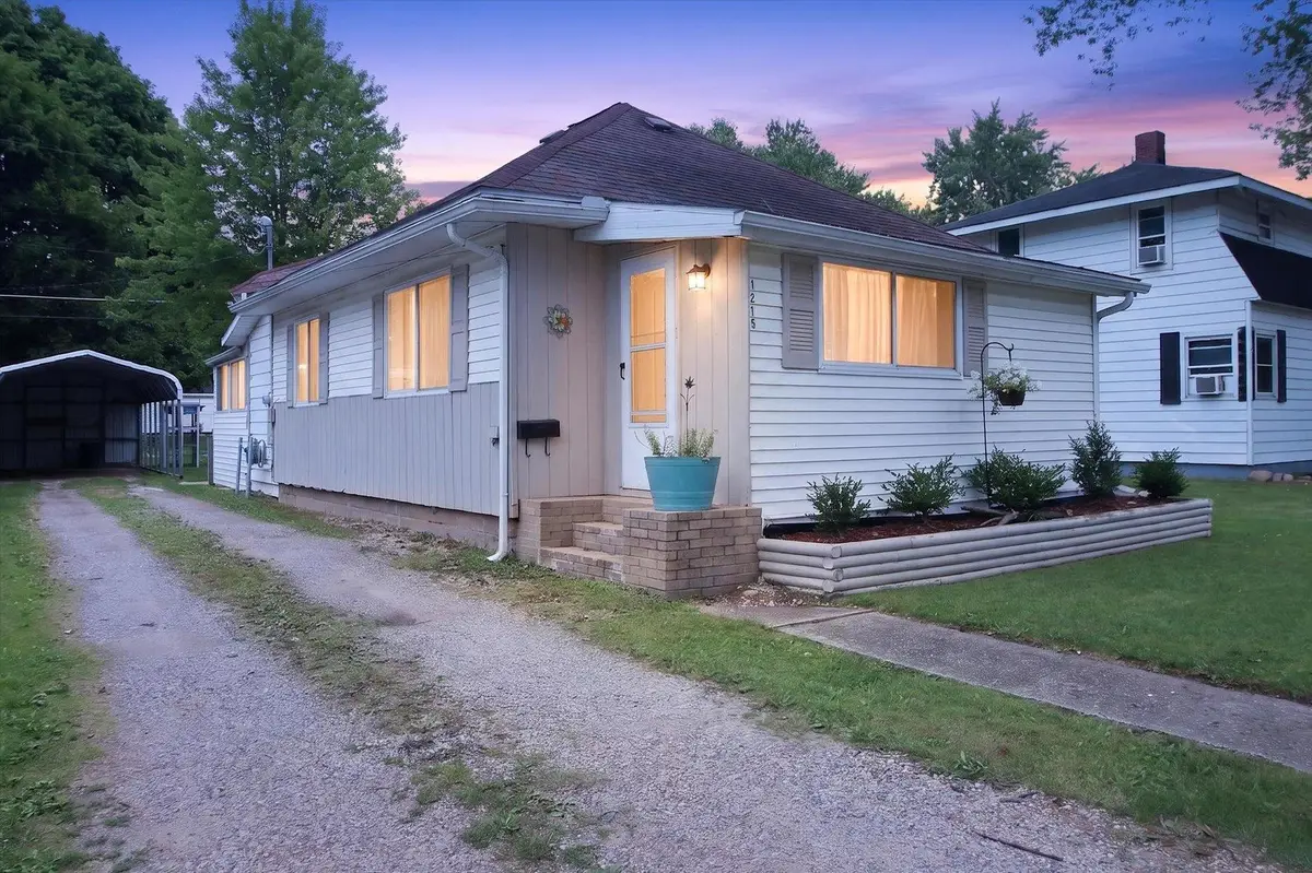 1215 Rosedale ST, Alma, MI 48801 - #1