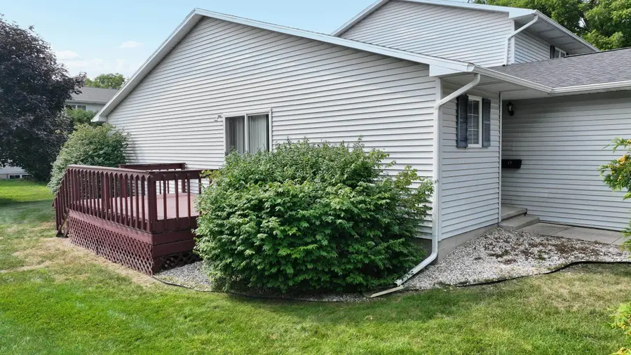 906 S Crapo, Mount Pleasant, MI 48858 - #3