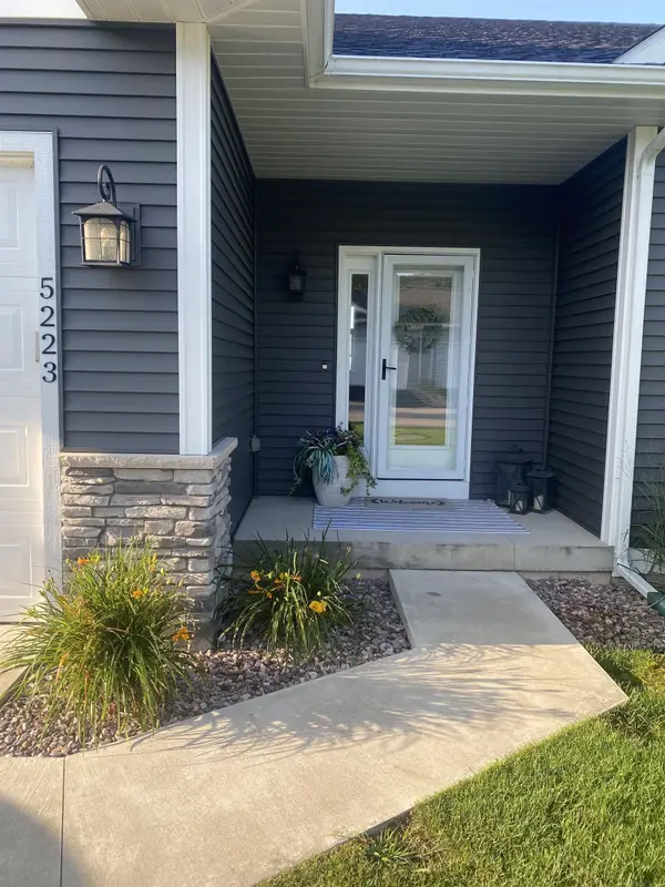 5223 Lone Maple, TraverseCity, MI 49685