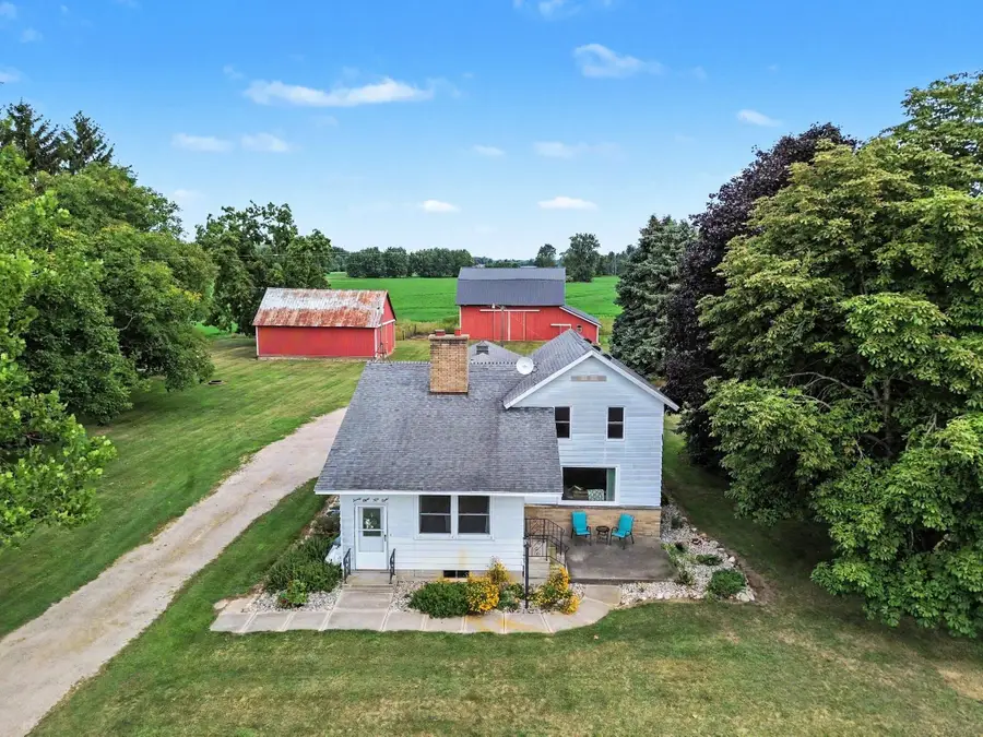 2858 W Buchanan RD, Ithaca, MI 48847 - #2