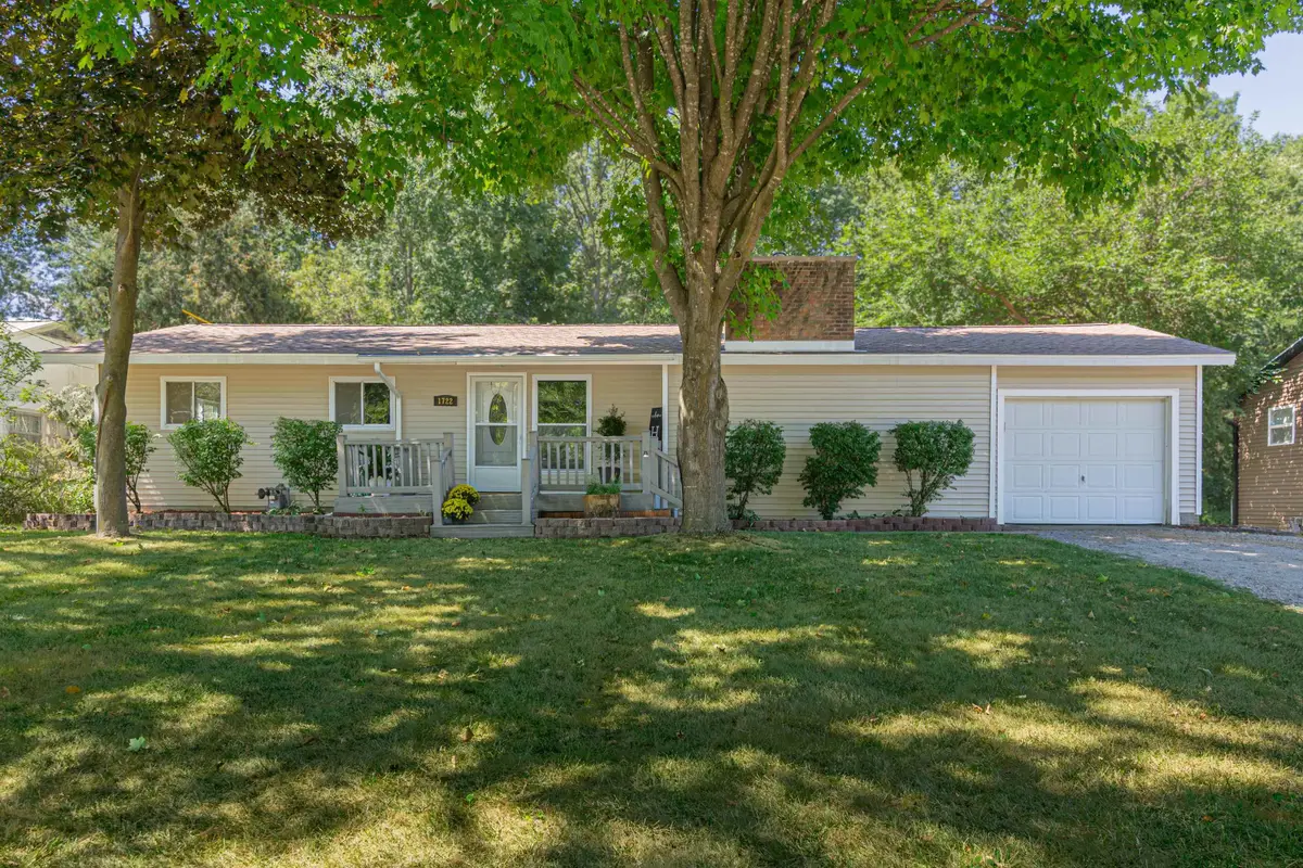 1722 Stockman RD, Mount Pleasant, MI 48858 - #1